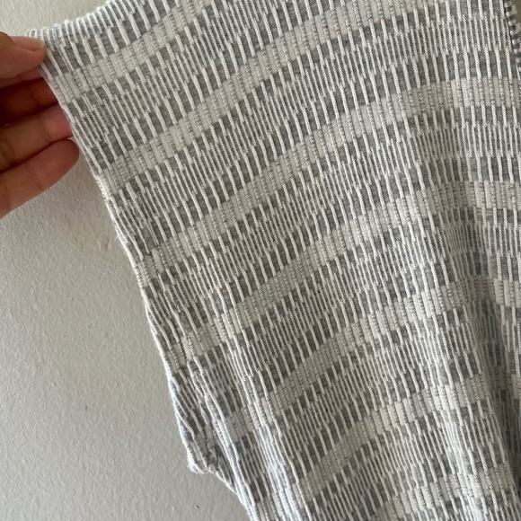 Caution To The Wind Sz L Jumpsuit Gray White Striped V Neck Stretch Soft - Picture 5 of 8